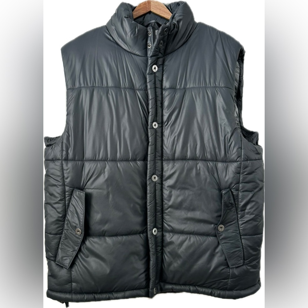 GAP Black Puffer Vest Dark Grey